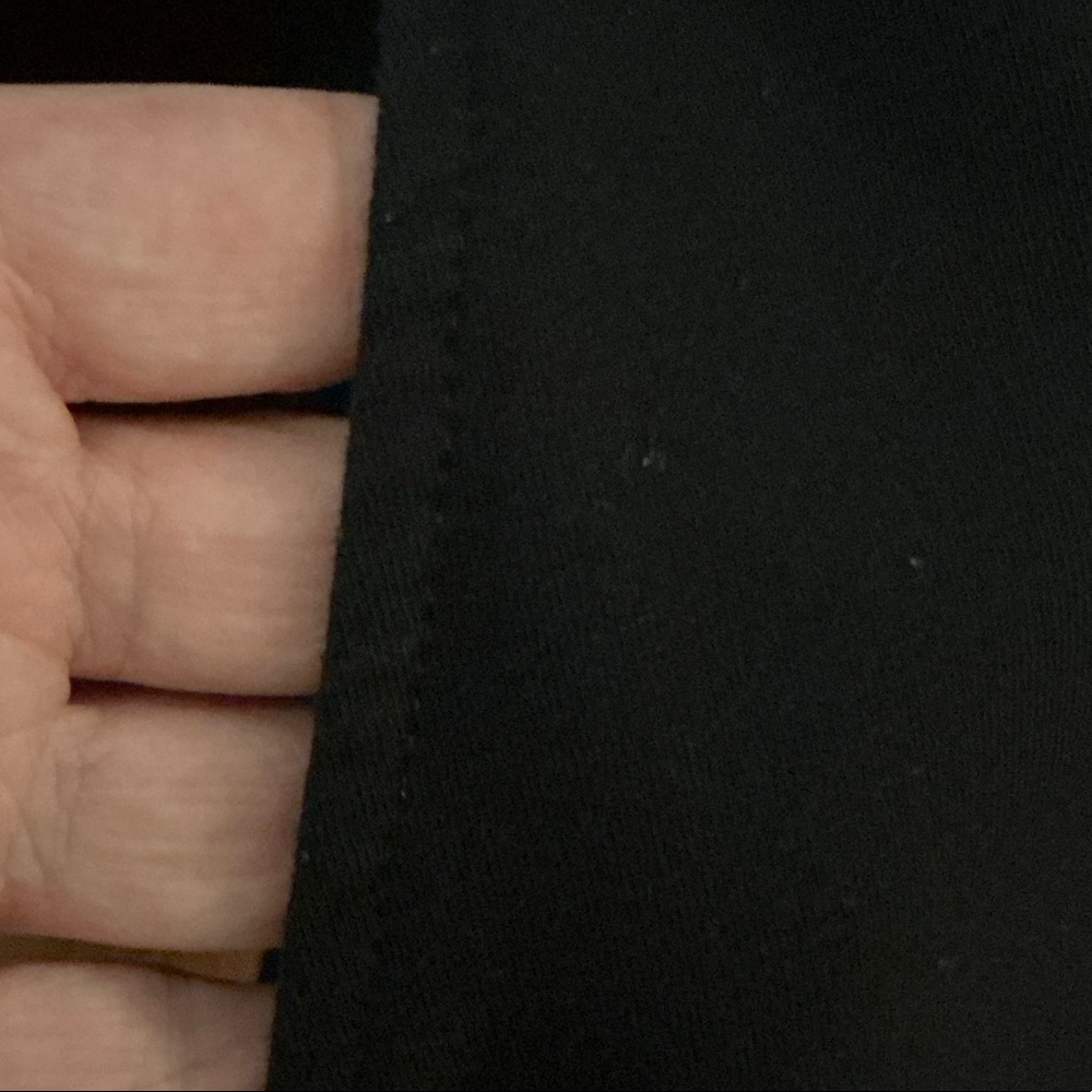 Elegant Black Bomber Jacket - Picture 4 of 7
